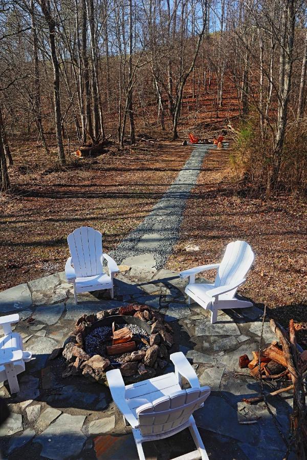 Our Private Wooded Cabin Chatham ภายนอก รูปภาพ
